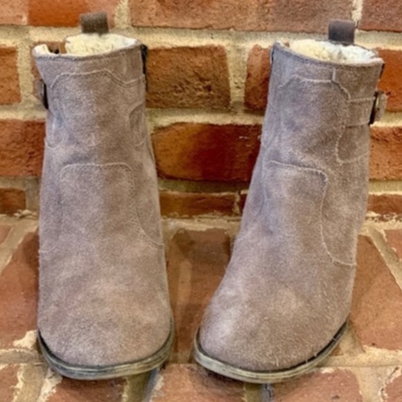 LUCKY BRAND Suede Buckle Heeled Booties, 9.5 - Picture 5 of 9